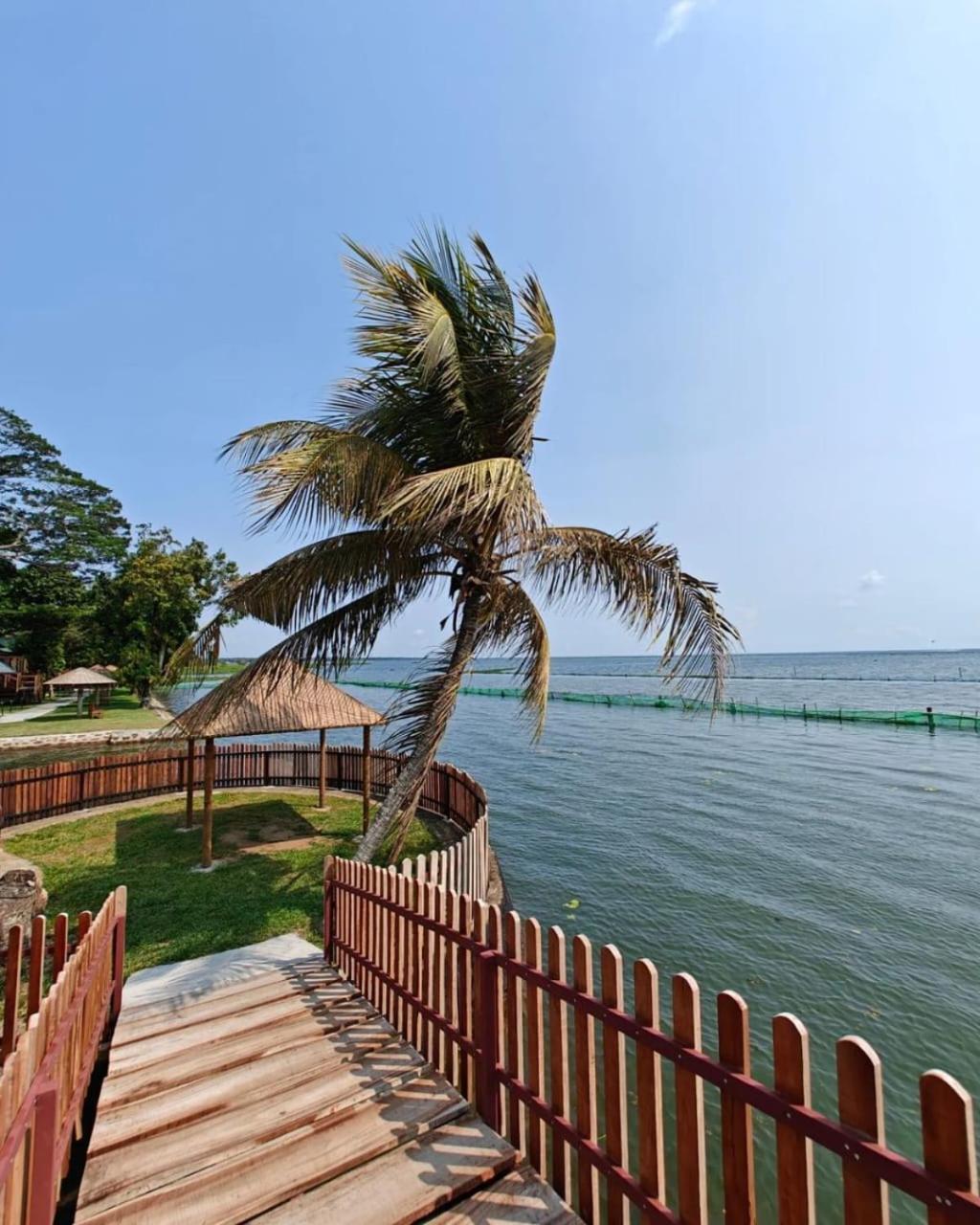 सहारा Water Scapes 4*